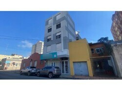 Conjunto comercial - edifício córdova - centro - pelotas/rs