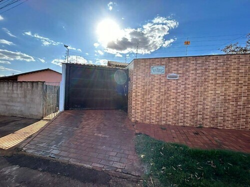 Casa - centro - santa helena de goiás/go