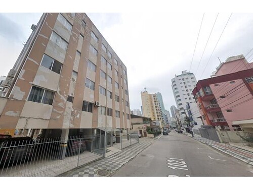 Apartamento com 01 vaga - centro - balneário camboriú/sc