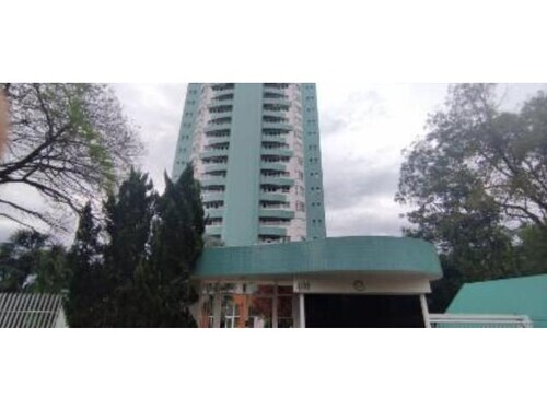 Apartamento e 03 vagas - centro - novo hamburgo/rs