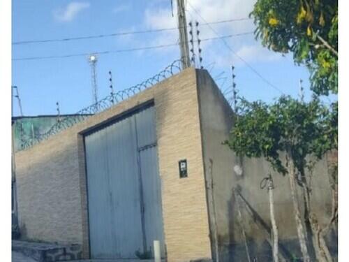 Leilão De Casa - Pé Leve - Limoeiro De Anadia/al, localizado em Limoeiro De Anadia - AL