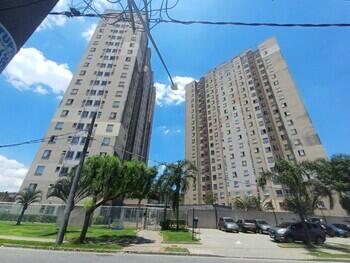 Apartamento DESOCUPADO no Jardim Utinga, Santo André, SP