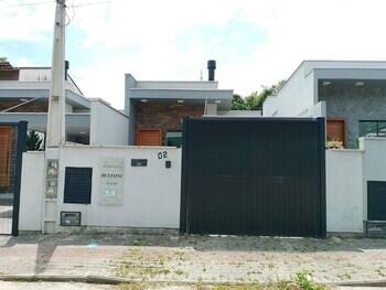 Casa de condomínio DESOCUPADA em Rio Branco, Brusque, SC Rua Francisco Haag, 670, Casa 2 Residencial Di Leoni, Rio Branco