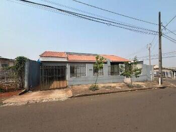Casa DESOCUPADA no Jardim Aviação, Apucarana, PR