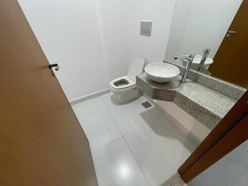 Sala comercial desocupada na vila silvéria, araxá mg