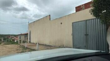 Casa no Canindezinho, Canindé, CE