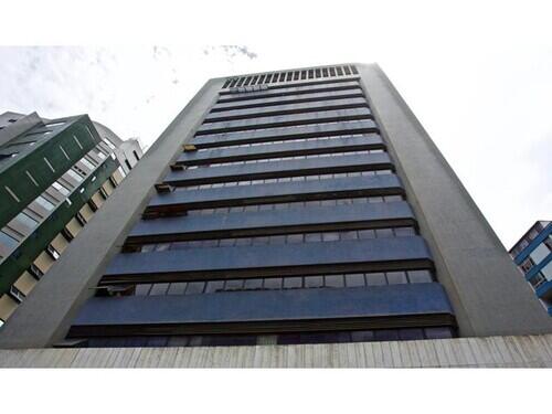 Avenida Tancredo Neves, 1186, Salvador, BA