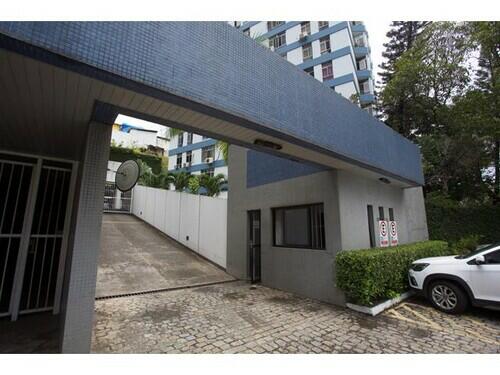 Avenida Tancredo Neves, 1186, Salvador, BA