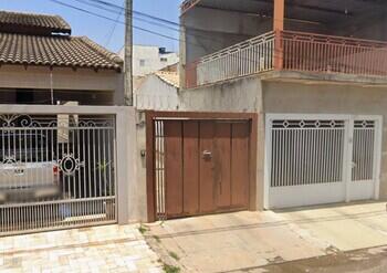Casa na Vila Guararapes, Lins, SP