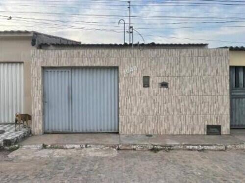 Casa desocupada com 2 quartos e 61,2 m²
