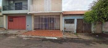 Casa DESOCUPADA em San Fernando Valley, Assis, SP