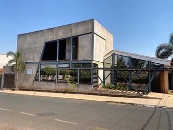 Casa DESOCUPADA no Centro, José Bonifácio, SP