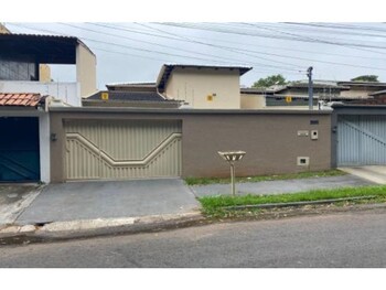 Casa em condomínio no Jardim Califórnia, Goiânia GO