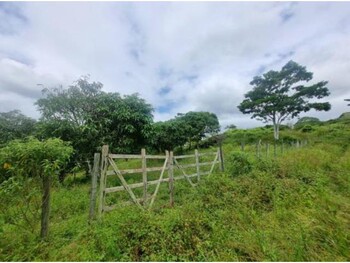 Casa em Guaí, Maragogipe BA