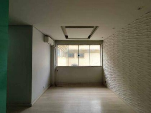 Apartamento com 2 quartos no Centro (foto 6 de 12)