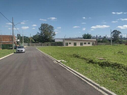 Apartamento no Colônia Dona Luíza (foto 4 de 4)