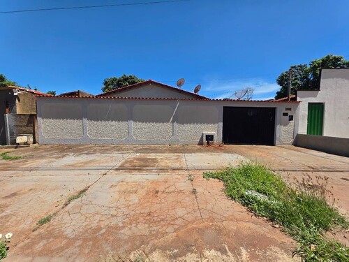 Casa no Palmares em Trindade/GO — foto 1