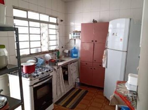 Casa com 3 quartos no Centro (foto 6 de 9)