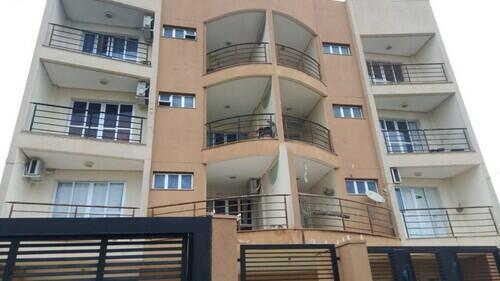 Apartamento DESOCUPADO na Vila Cascata, Arapongas, PR — foto principal