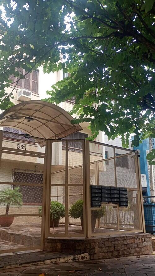 Apartamento DESOCUPADO em Petrópolis, Porto Alegre, RS — foto principal
