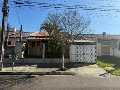 Casa em Igara, Canoas, RS — foto principal