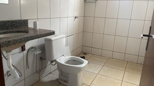 Casa com 3 quartos na Vila Pernambuco (foto 10 de 25)