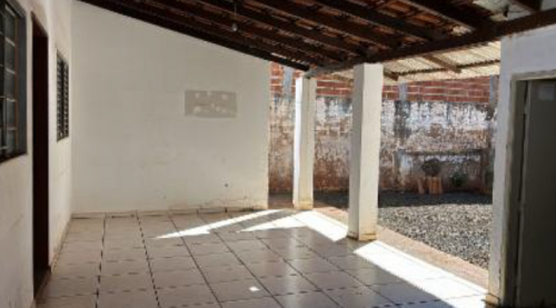 Casa com 3 quartos na Vila Pernambuco (foto 25 de 25)