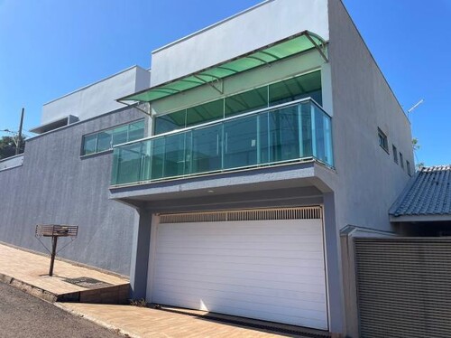 Casa com 3 quartos no Jardim Bittencourt (foto 2 de 25)