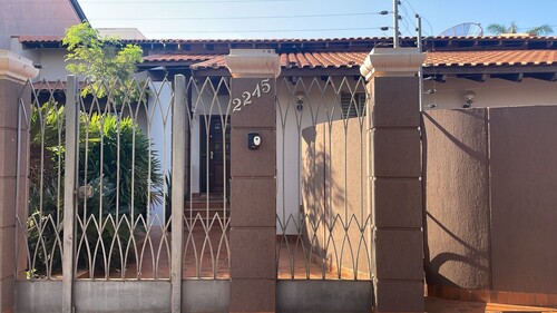Casa na Vila Planalto (foto 2 de 54)