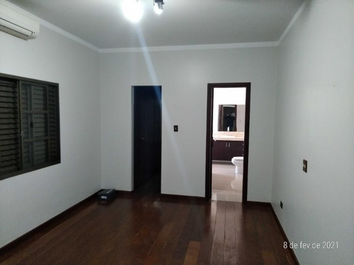 Casa na Vila Planalto (foto 22 de 54)