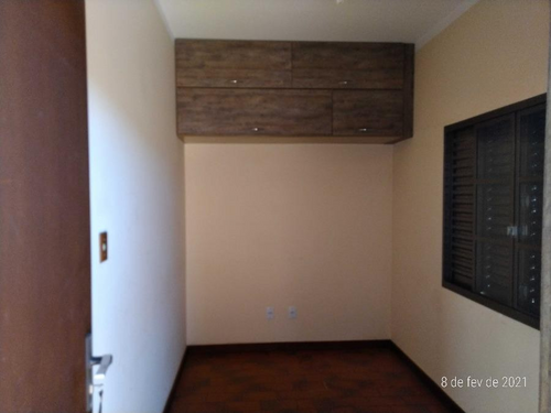 Casa na Vila Planalto (foto 48 de 54)