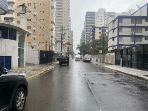 Apartamento com 3 quartos no Canto Do Forte (foto 8 de 36)