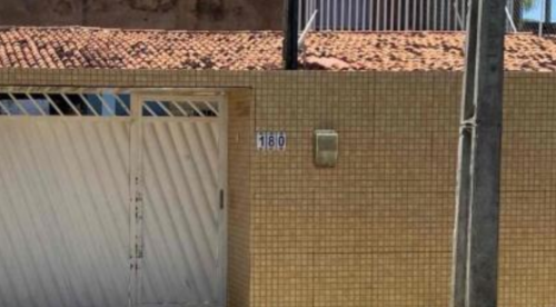 Casa com 2 quartos no Pajuçara (foto 4 de 18)