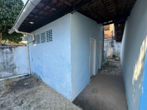 Casa com 2 quartos no Pajuçara (foto 14 de 18)