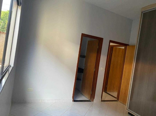 Casa com 3 quartos no Jardim Goias (foto 24 de 26)