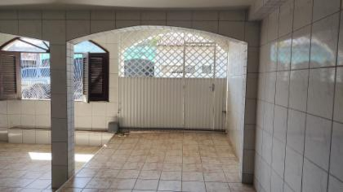 Casa com 3 quartos no Monte Castelo (foto 7 de 16)