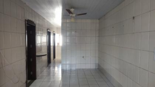Casa com 3 quartos no Monte Castelo (foto 12 de 16)