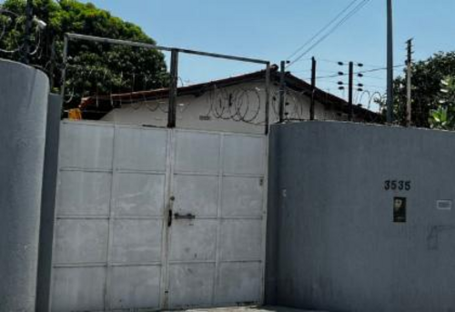 Casa com 2 quartos no Ilhotas (foto 2 de 8)