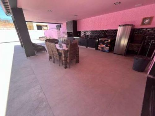 Casa com 6 quartos no Cajueiros (foto 20 de 36)