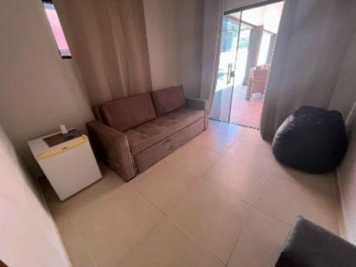 Casa com 6 quartos no Cajueiros (foto 32 de 36)