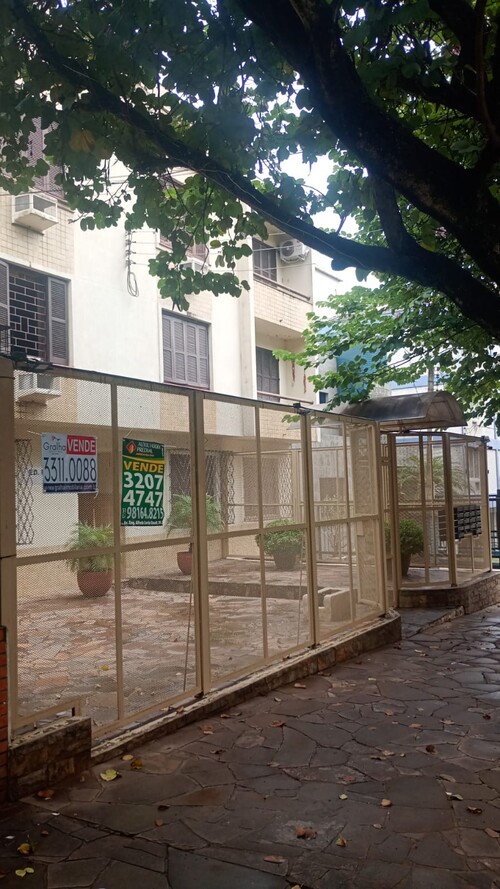 Apartamento com 3 quartos no Petrópolis (foto 18 de 18)