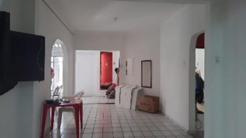 Casa com 6 quartos no Rocas (foto 2 de 30)