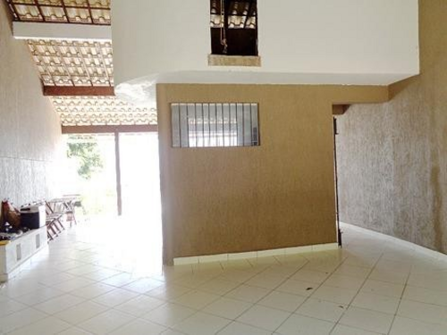 Casa com 4 quartos no Piratininga (foto 2 de 24)
