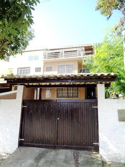 Casa com 4 quartos no Piratininga (foto 20 de 24)
