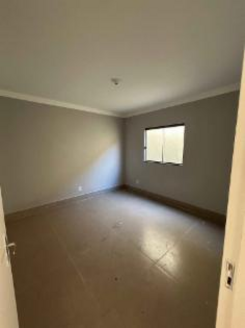 Casa com 3 quartos no Conjunto Dona Iris II (foto 2 de 14)